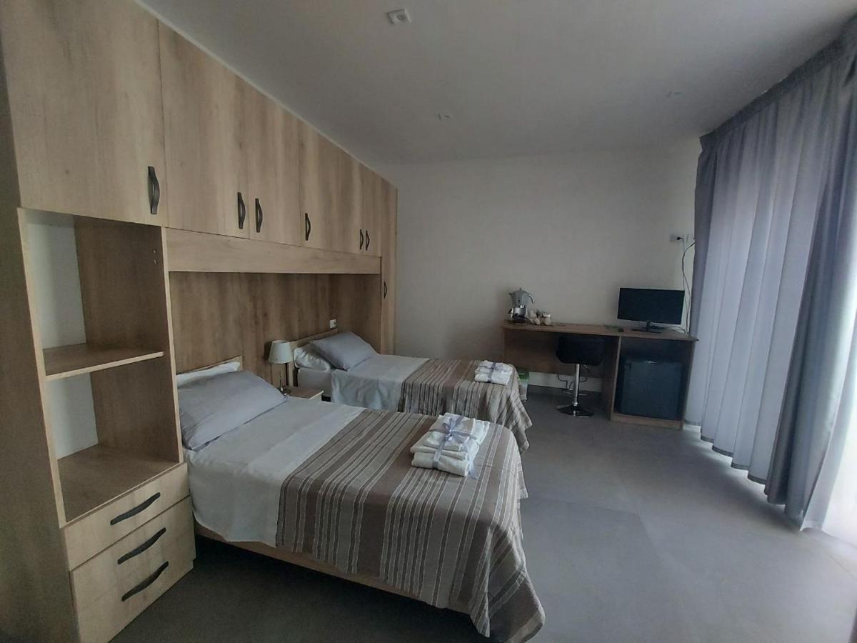 Civico 72 Hotel มาร์ตาโน ภายนอก รูปภาพ